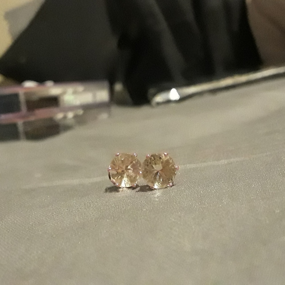 🆕️ White Diamond Simulated Stud Earrings!